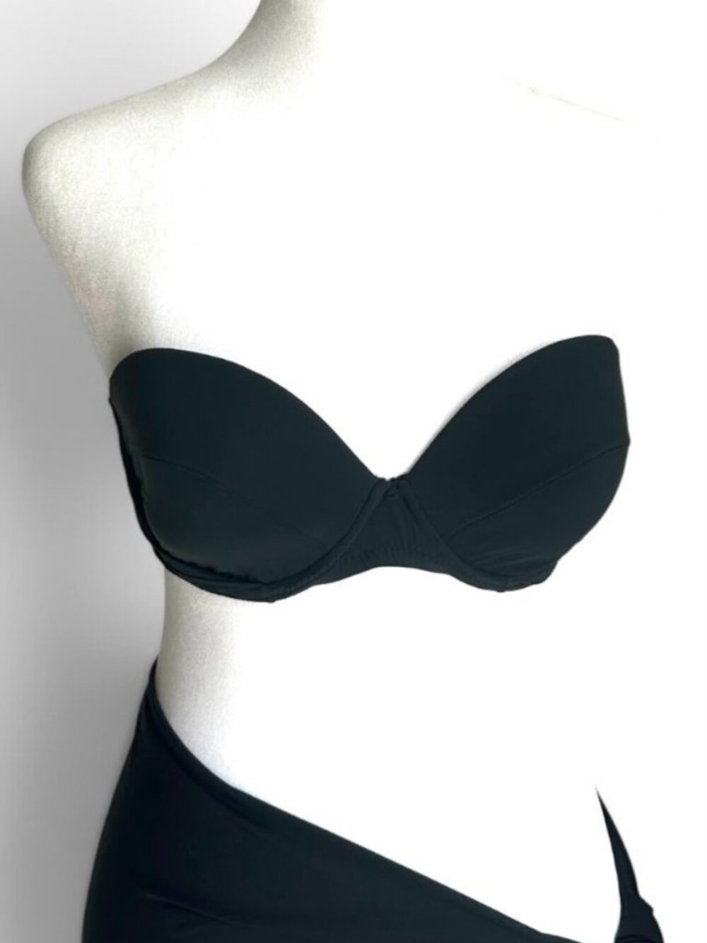 Pain de Sucre Lisia Black Bandeau Bikini Top | 32C | NWT